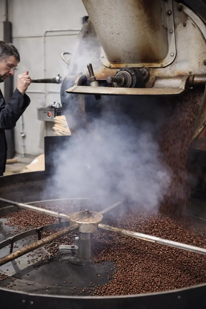 Torréfaction artisanale des cafés Leroy à Marquain